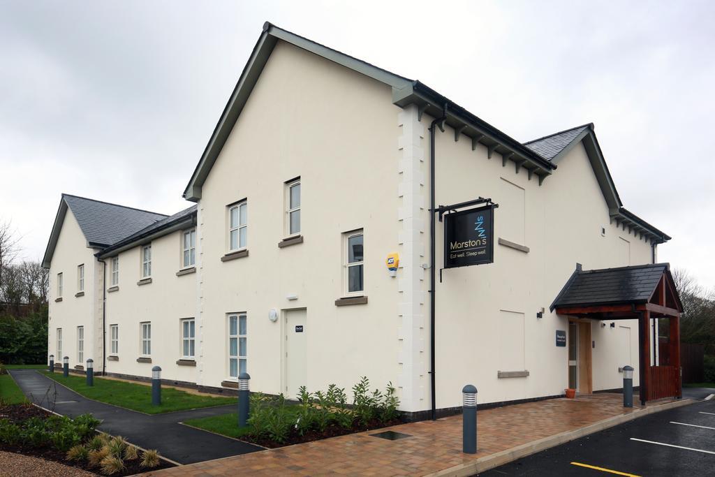 Talardy, St Asaph By Marston'S Inns エクステリア 写真